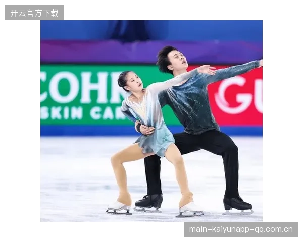 花滑选手音乐表现力拉满，引观众泪目